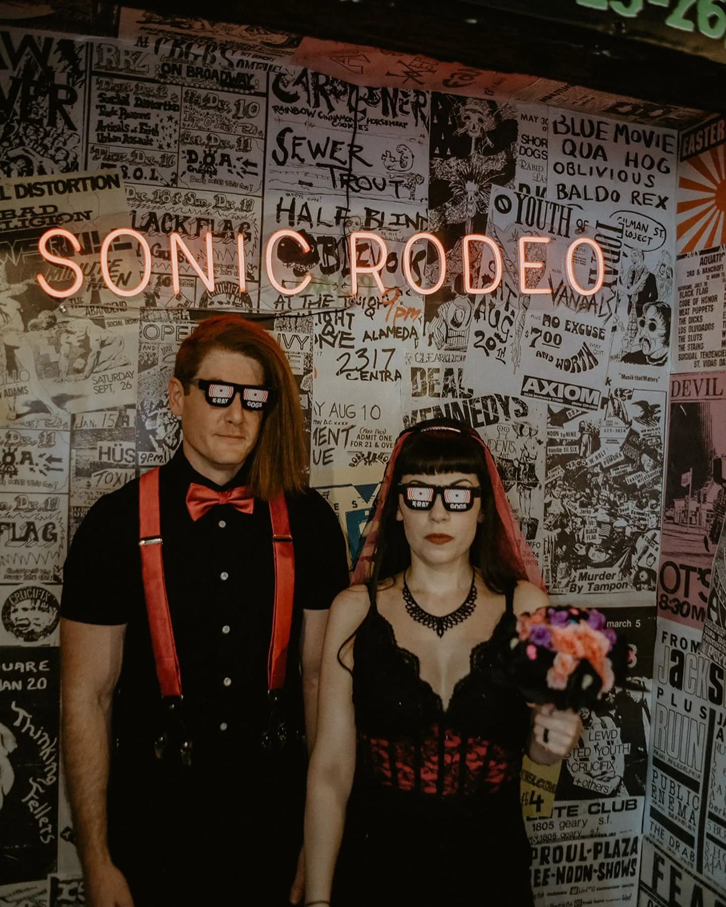 Las Vegas wedding couple portrait